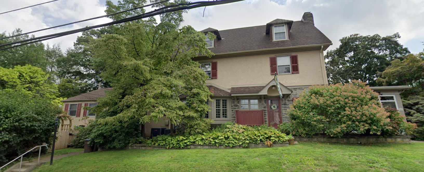 323 Davis Road